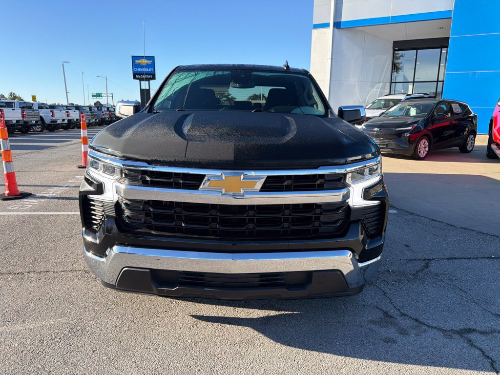 Used 2024 Chevrolet Silverado 1500 LT w/ Protection Package RWD image 7