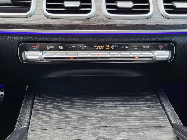 Used 2023 Mercedes-Benz GLS 450 4MATIC image 18