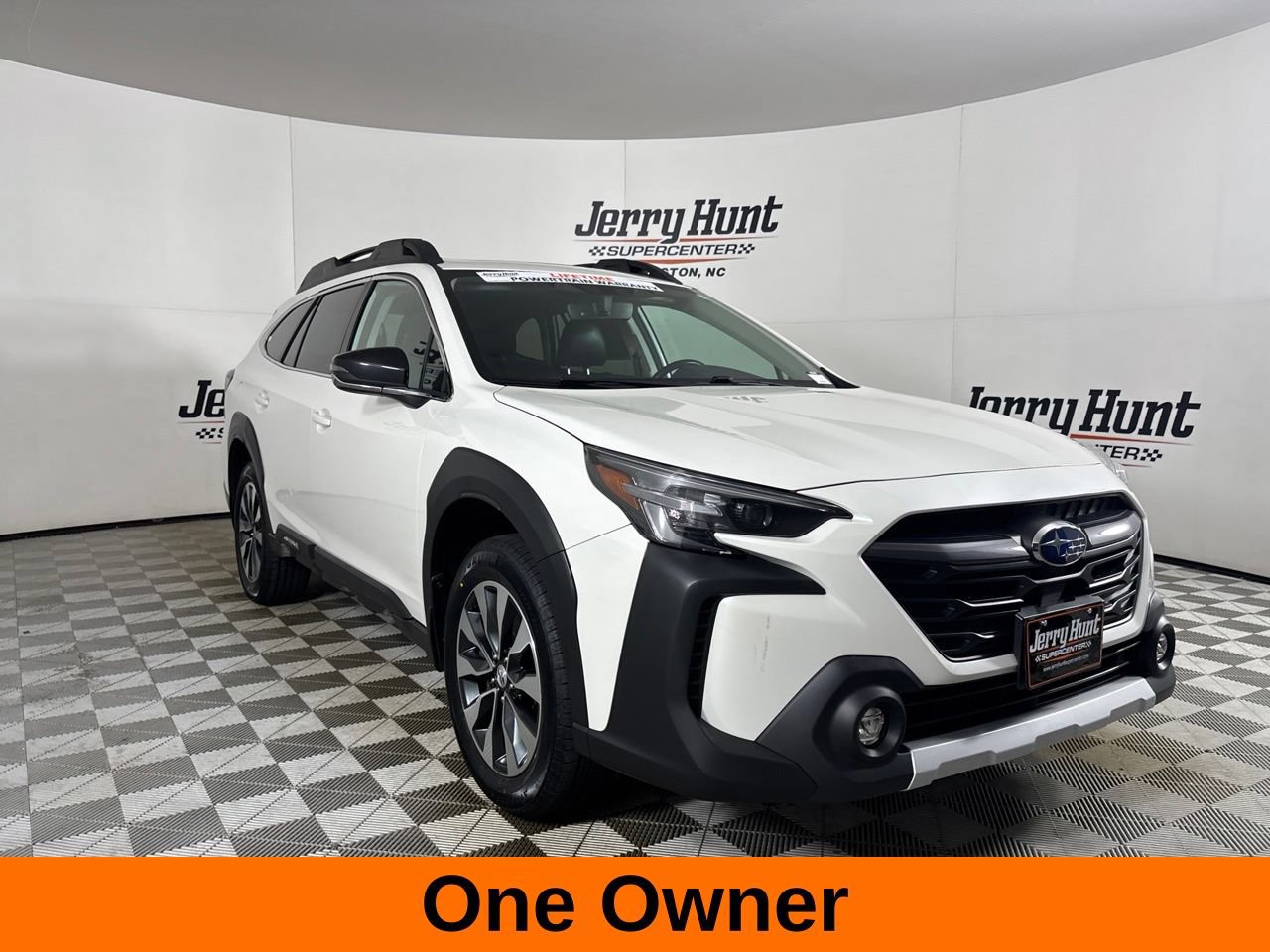 Used 2024 Subaru Outback Limited AWD/4WD image 4