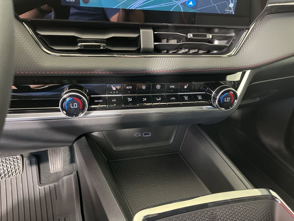 New 2026 Chevrolet Equinox RS w/ Safety and Technology Package image 35