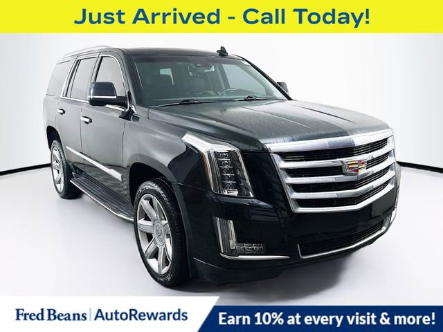 Used 2016 Cadillac Escalade Luxury image 1