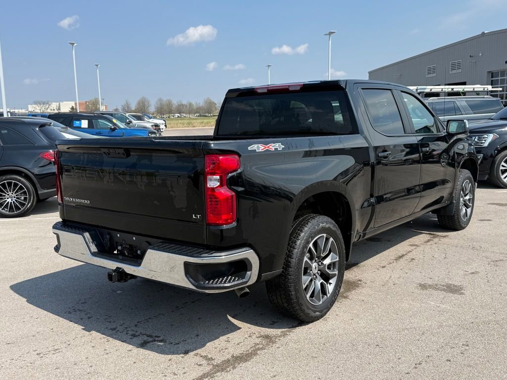Used 2024 Chevrolet Silverado 1500 LT image 18