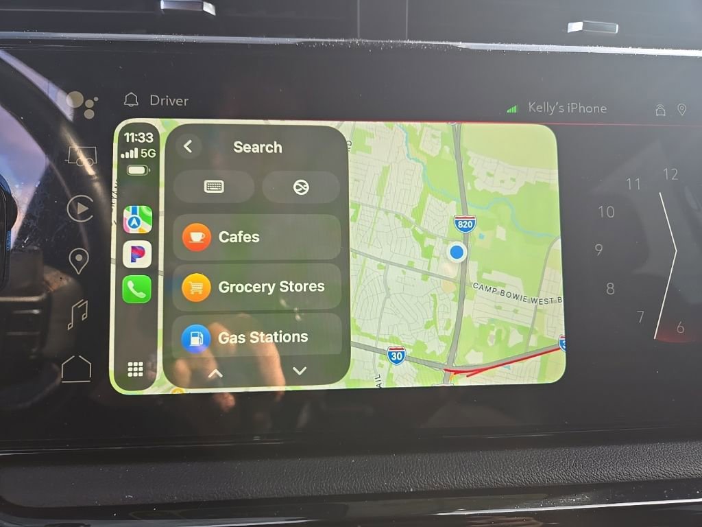 Used 2024 GMC Sierra 1500 AT4 w/ Technology Package image 8