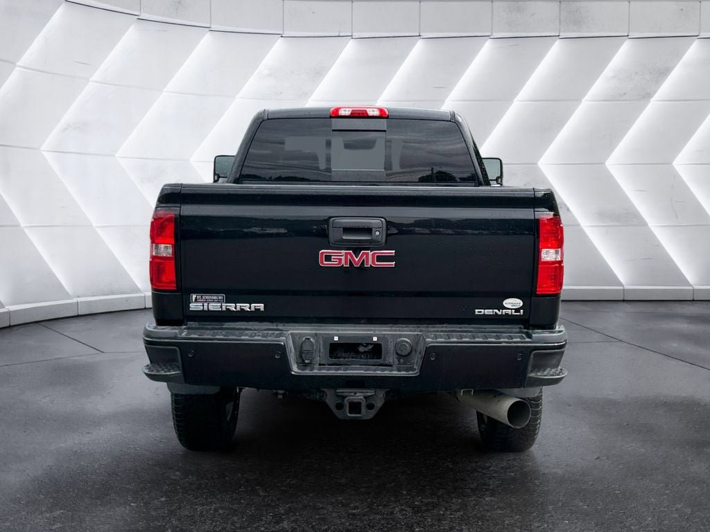 Used 2018 GMC Sierra 3500 Denali w/ Duramax Plus Package AWD/4WD image 5