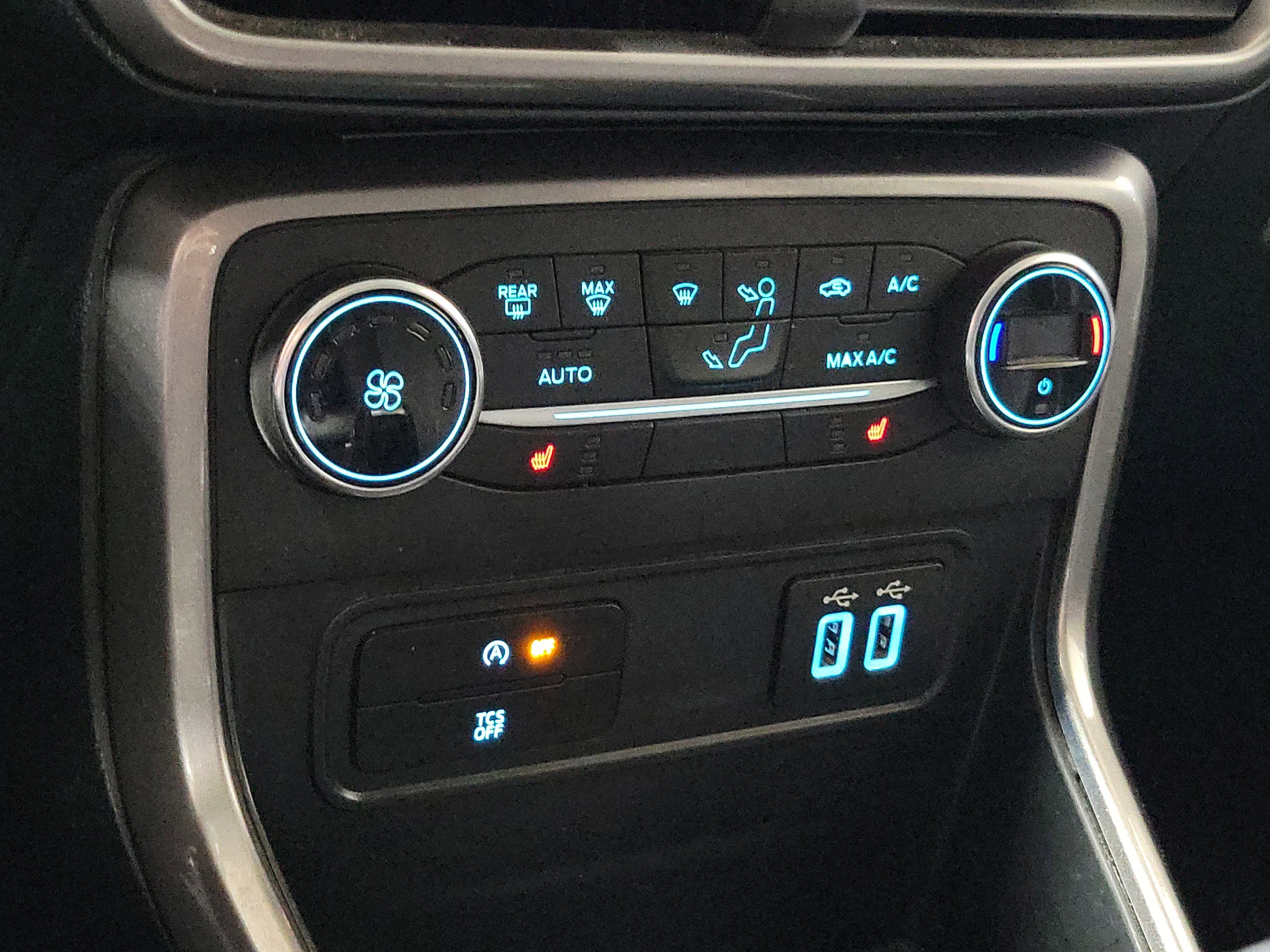 Used 2019 Ford EcoSport SE image 30