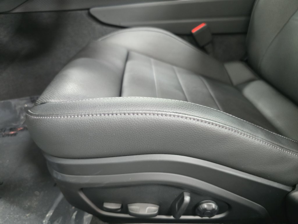 Certified 2026 Porsche Panamera RWD image 23
