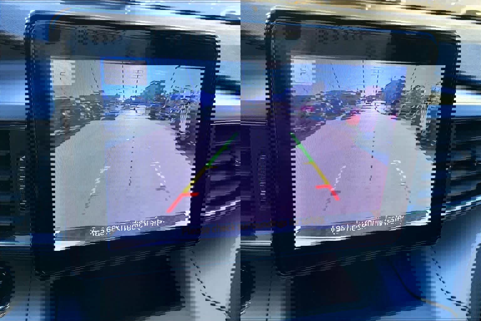 Used 2023 Ford Explorer XLT w/ Equipment Group 202A image 23