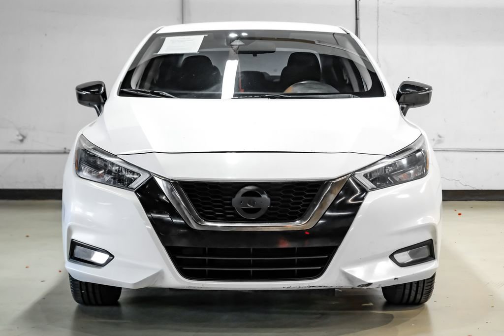 Used 2020 Nissan Versa SR w/ Convenience Package FWD image 5