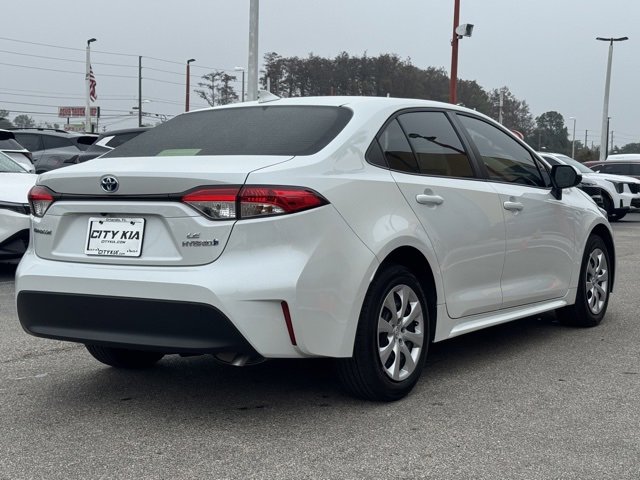Used 2024 Toyota Corolla Hybrid Sedan image 2