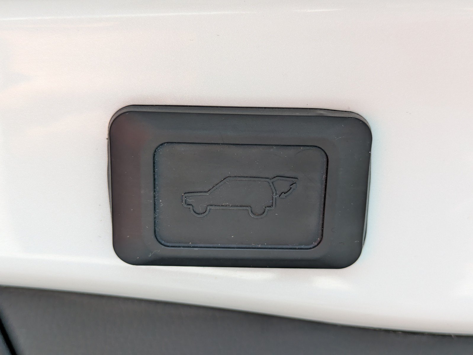 Used 2024 Toyota RAV4 XSE w/ Weather Package AWD/4WD image 11