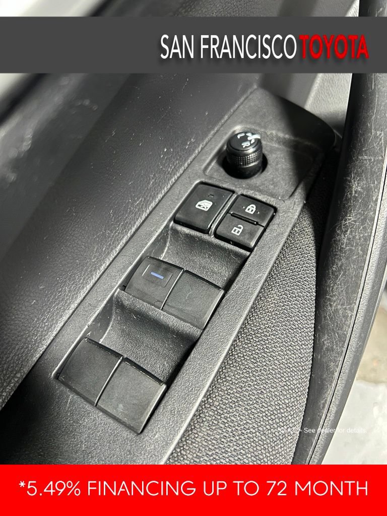 Certified 2020 Toyota Corolla LE FWD image 33