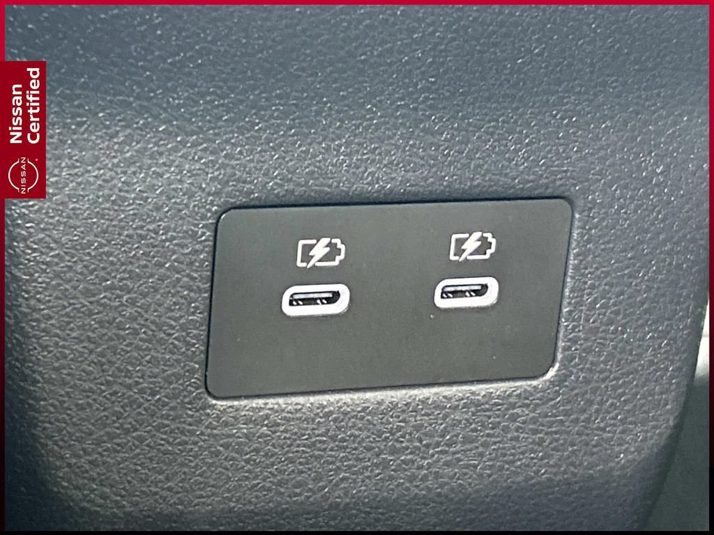Certified 2025 Nissan Kicks SR w/ Illumination Package AWD/4WD image 21