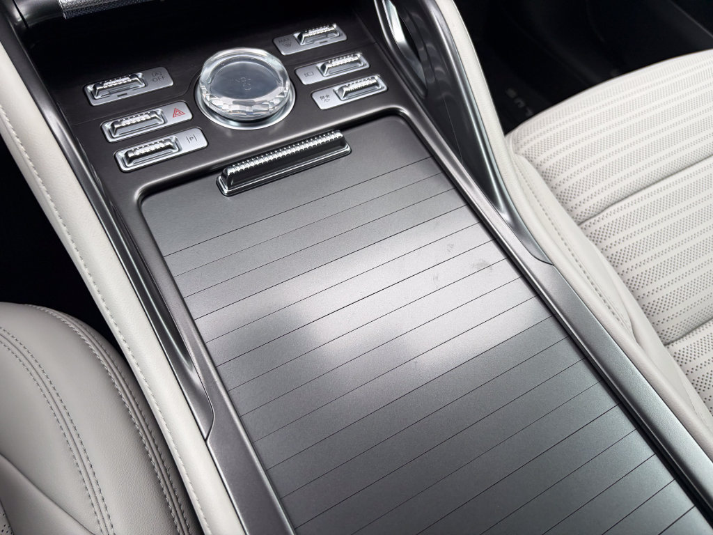 New 2026 Lincoln Nautilus Reserve w/ Jet Appearance Package AWD/4WD image 41