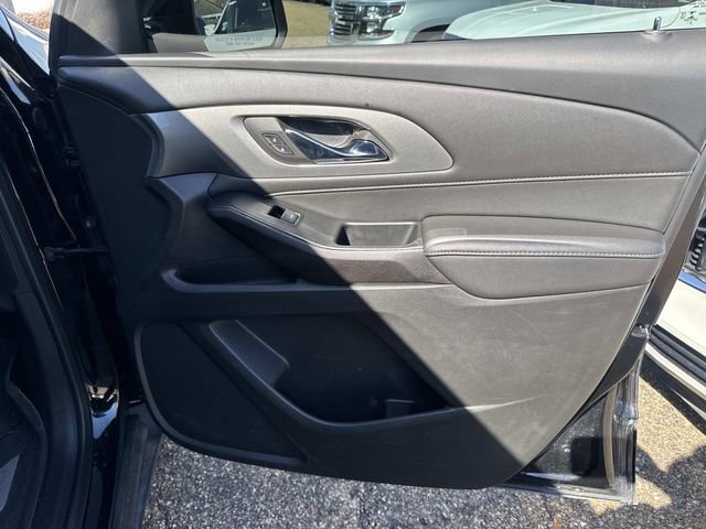 Used 2023 Chevrolet Traverse LT w/ LPO, Floor Liner Package image 17
