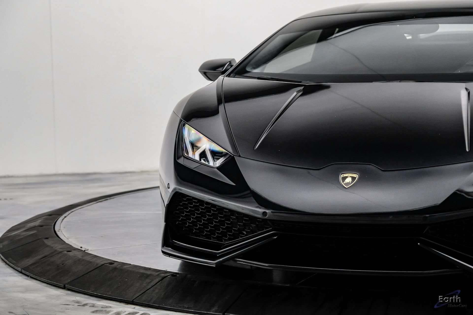 Used 2015 Lamborghini Huracan LP 610-4 AWD/4WD image 36