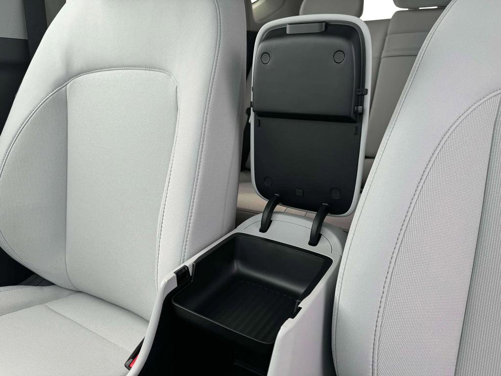 New 2025 Hyundai Kona SEL image 18