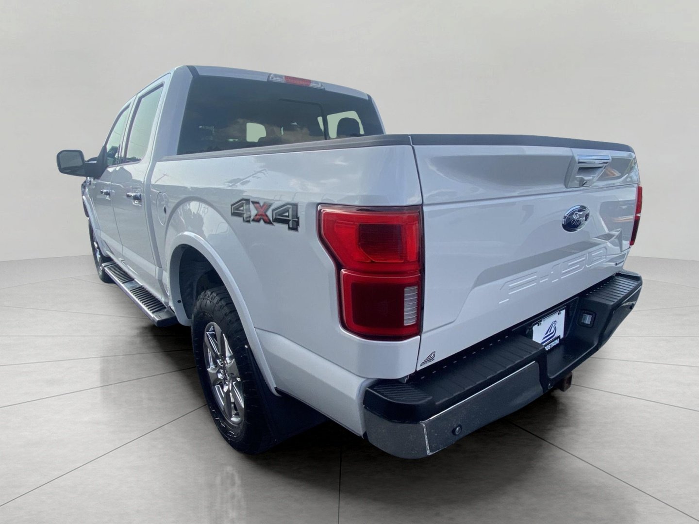 Certified 2019 Ford F150 Lariat w/ Equipment Group 502A Luxury AWD/4WD image 3