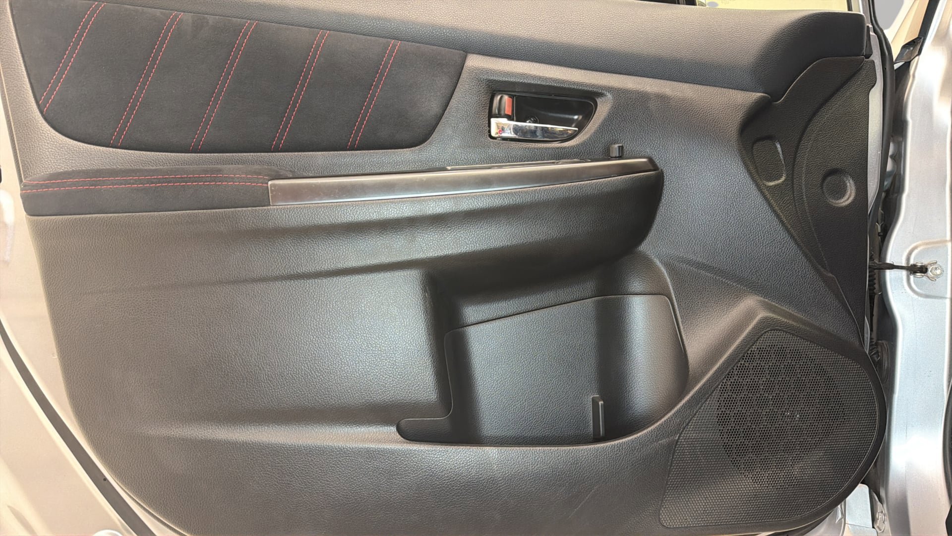 Used 2017 Subaru WRX STI image 21
