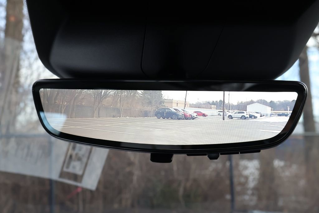 Used 2023 Cadillac Escalade Sport Platinum w/ LPO, ONYX Package image 18