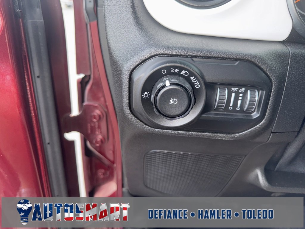 Used 2021 Jeep Wrangler Sport image 21