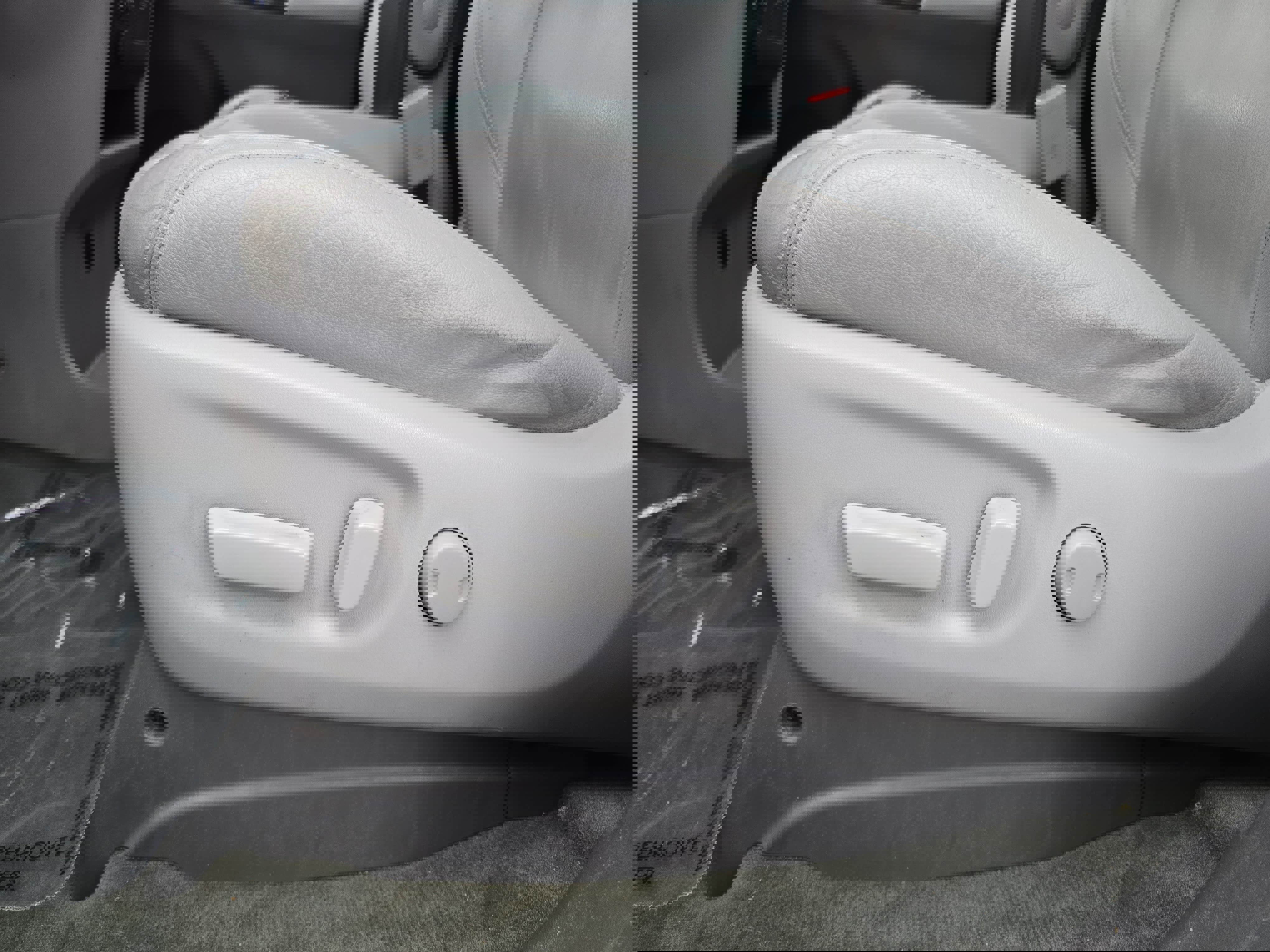 Used 2015 Toyota Sienna XLE image 29