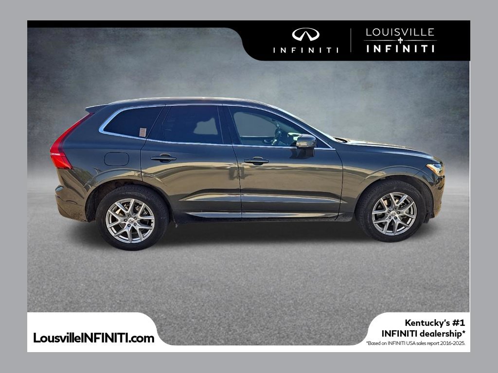 Used 2021 Volvo XC60 T5 Momentum