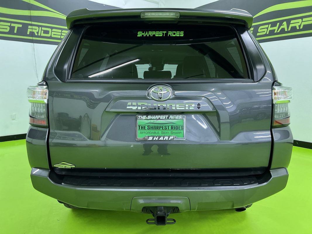Used 2022 Toyota 4Runner SR5 Premium AWD/4WD image 8