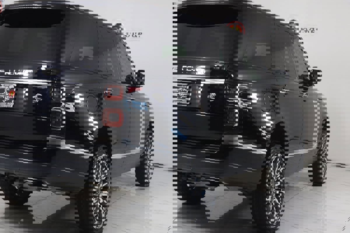 Used 2020 Land Rover Range Rover Autobiography image 42