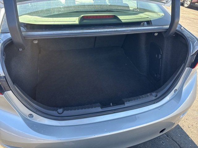 Used 2018 MAZDA MAZDA3 Sport w/ Preferred Equipment Package image 21