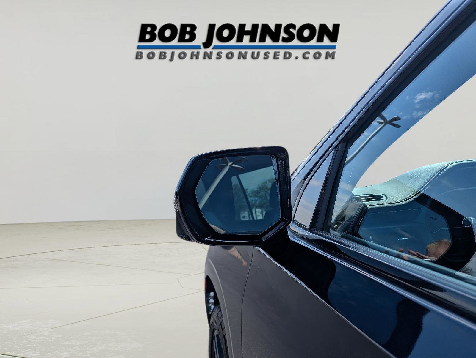 Used 2023 Chevrolet Tahoe RST w/ Luxury Package image 30