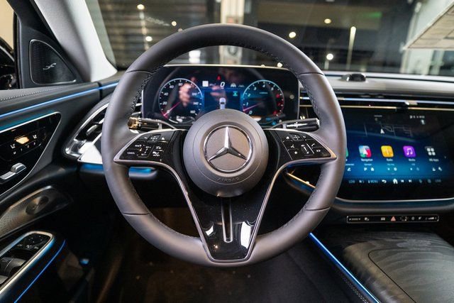 New 2026 Mercedes-Benz E 450 4MATIC Sedan image 14
