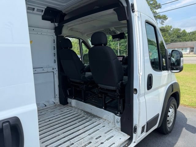 Used 2023 RAM ProMaster 2500 FWD image 11