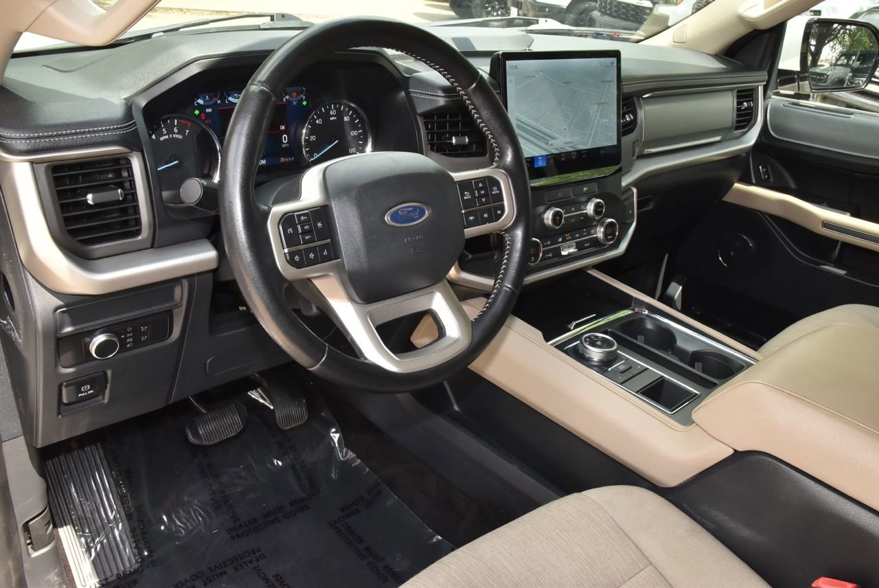 Certified 2022 Ford Expedition XLT RWD image 33