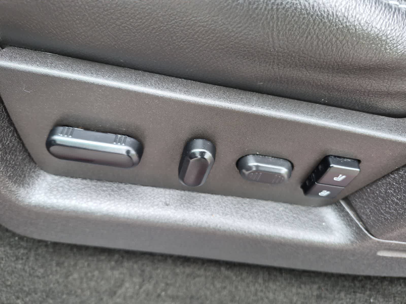 Used 2013 Ford F150 FX4 w/ Luxury Equipment Group AWD/4WD image 17