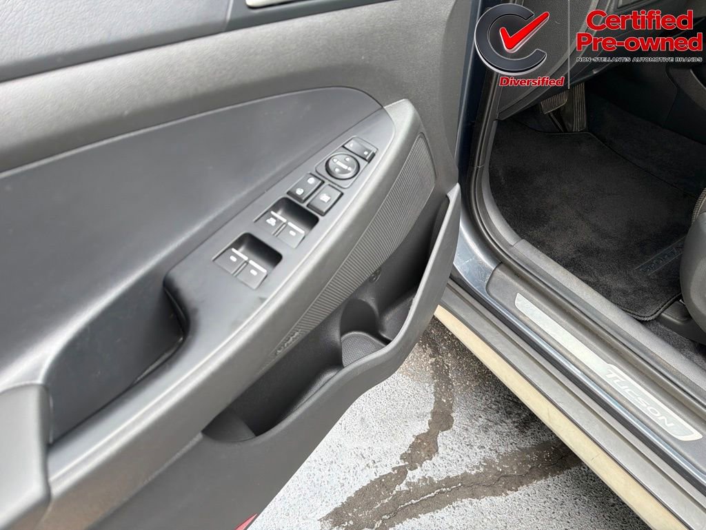 Used 2020 Hyundai Tucson Ultimate w/ Cargo Package FWD image 41