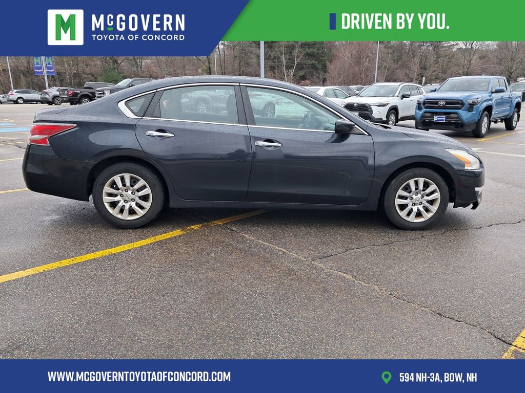 Used 2015 Nissan Altima 2.5 S w/ Power Driver Seat Package FWD image 7
