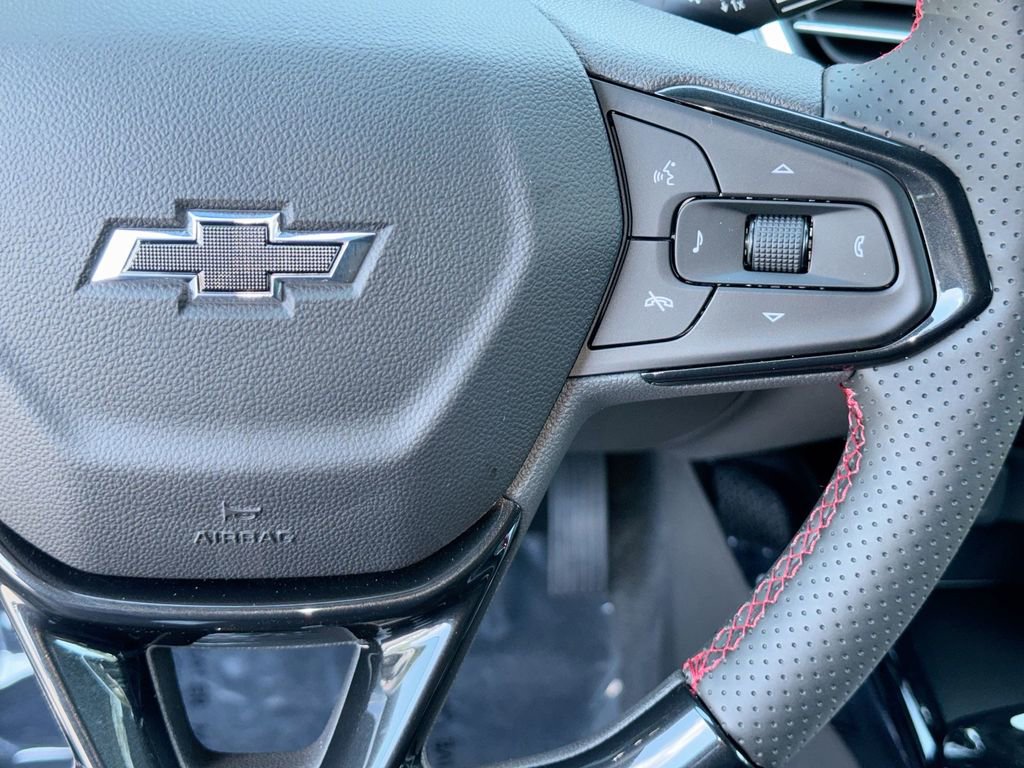 New 2026 Chevrolet Trax RS w/ Driver Confidence Package FWD image 19