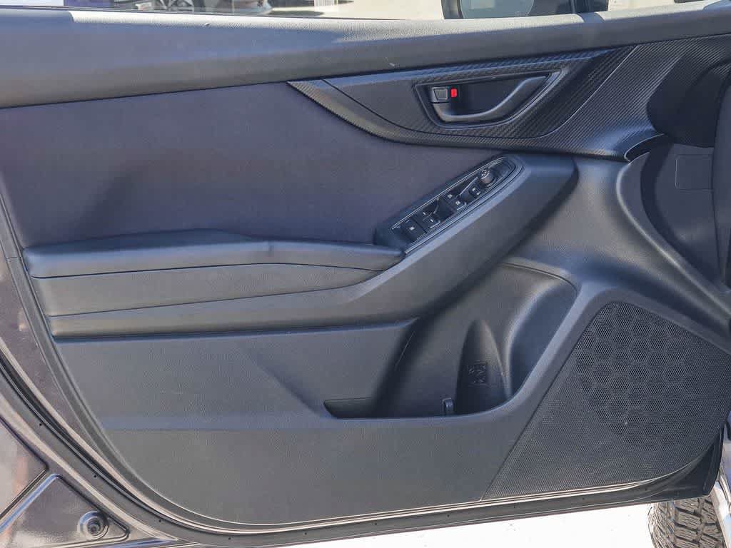 Used 2018 Subaru Crosstrek 2.0i Premium AWD/4WD image 19