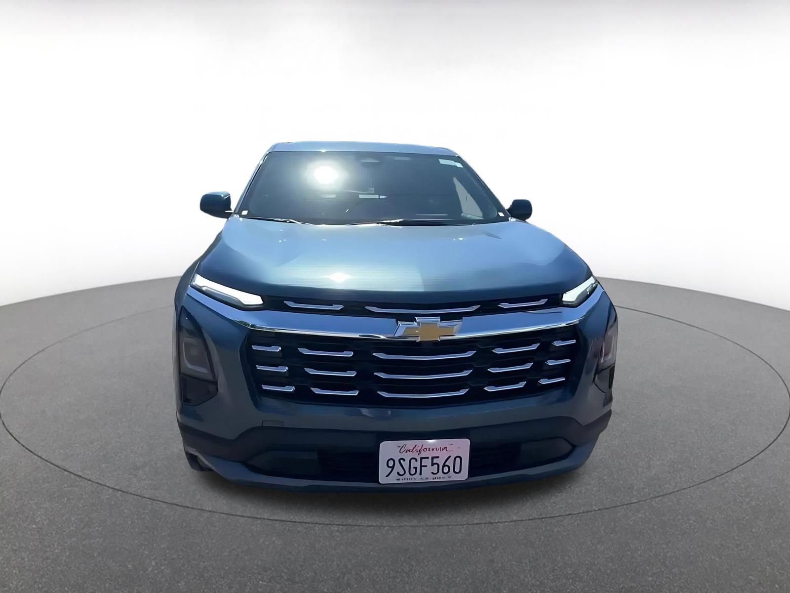 Used 2025 Chevrolet Equinox LT FWD image 4