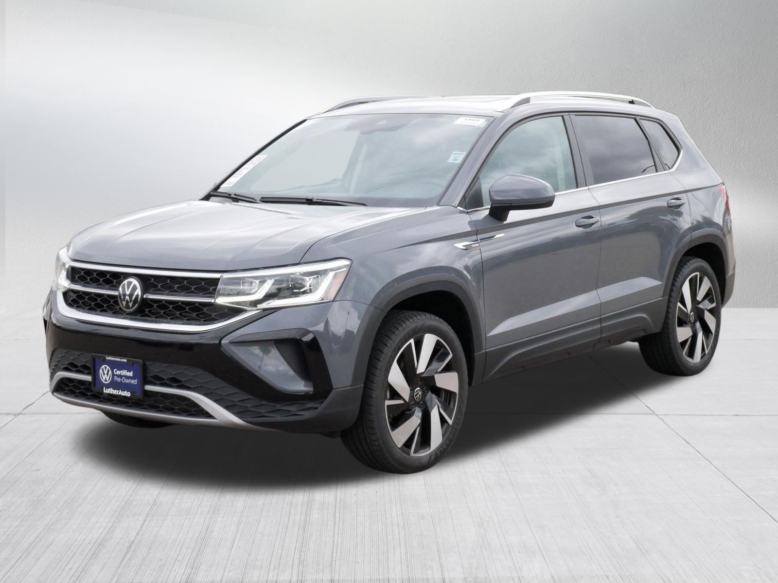 Certified 2024 Volkswagen Taos SEL AWD/4WD image 3
