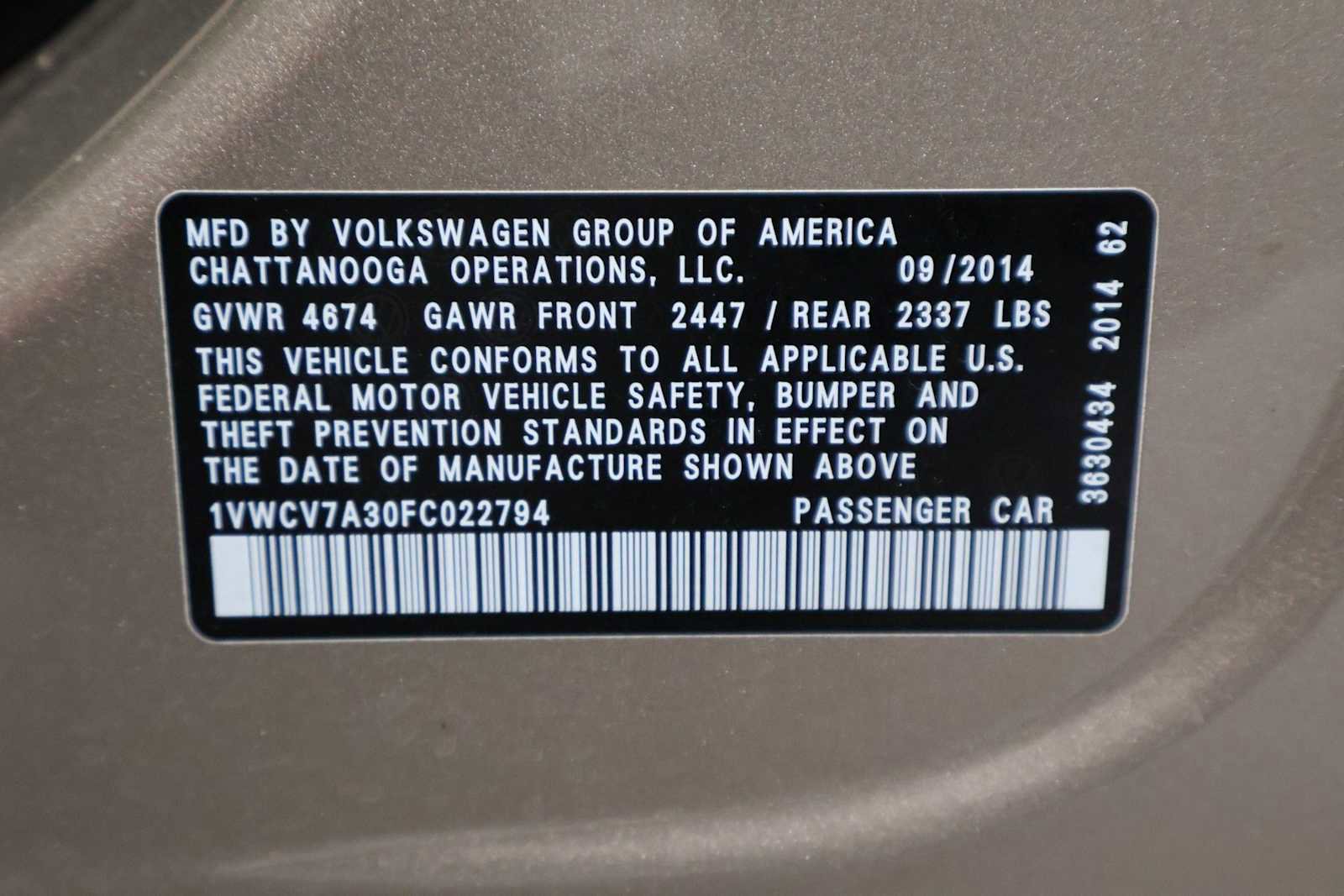 Used 2015 Volkswagen Passat TDI SEL Premium FWD image 40