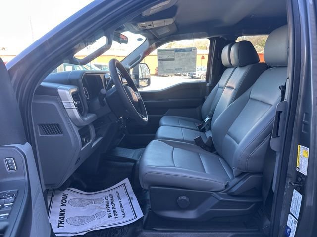 New 2025 Ford F250 XL image 15