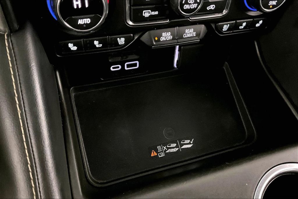 Used 2021 Chevrolet Tahoe Premier w/ Premium Package image 35