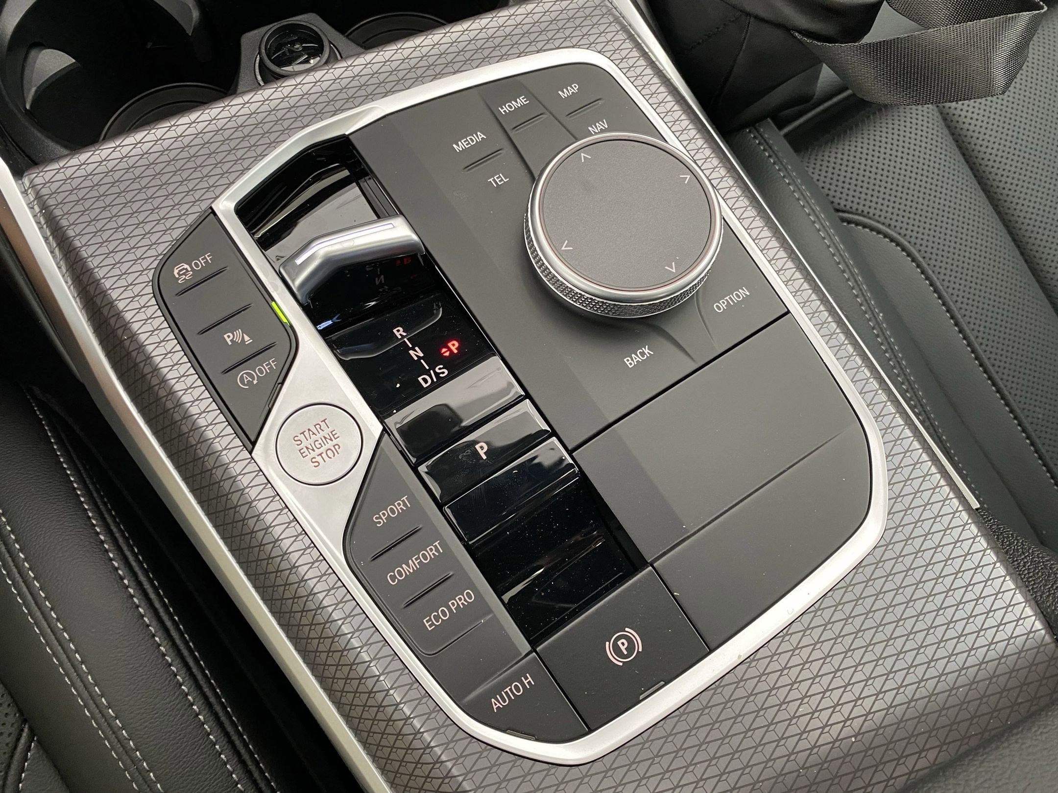 Used 2025 BMW 330i xDrive Sedan w/ Convenience Package image 26