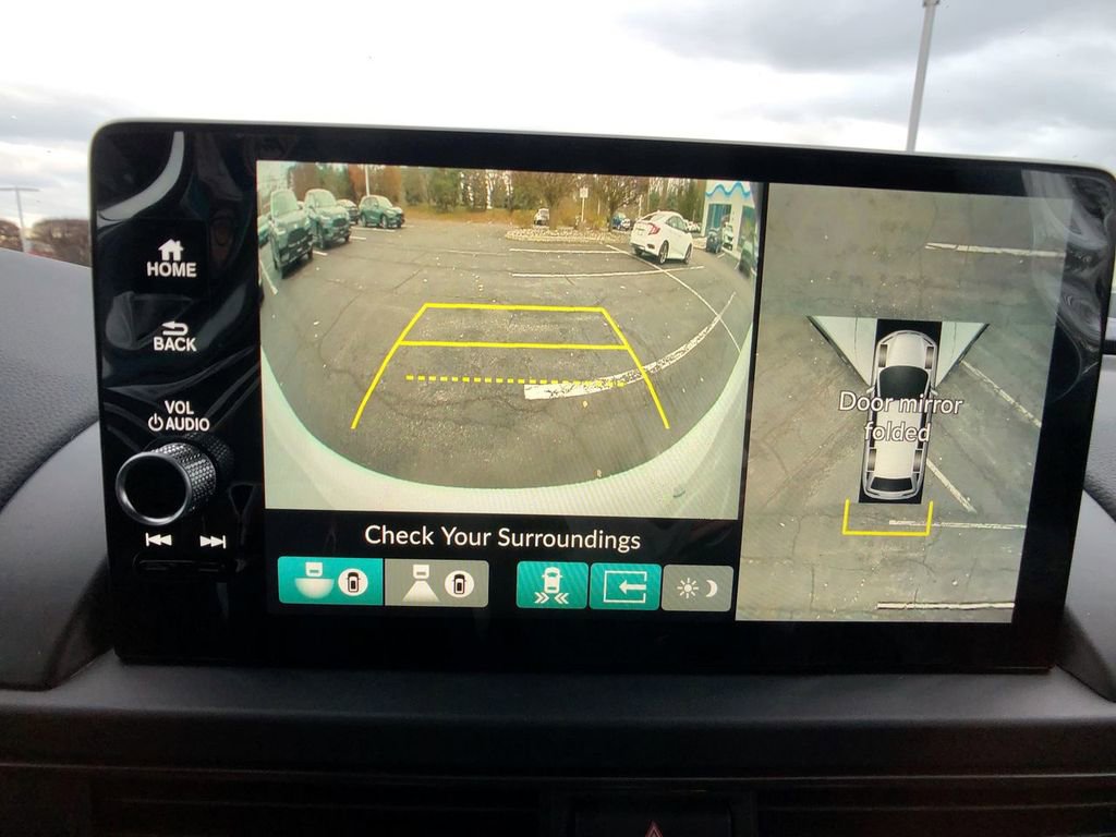 New 2025 Honda Pilot TrailSport image 18