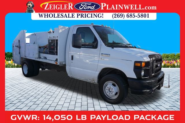 Used 2011 Ford E-450 and Econoline 450 Super Duty image 1
