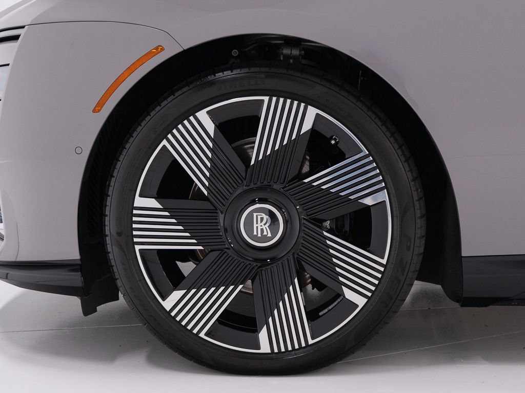 Certified 2024 Rolls-Royce Spectre w/ Spectre Launch Package AWD/4WD image 39