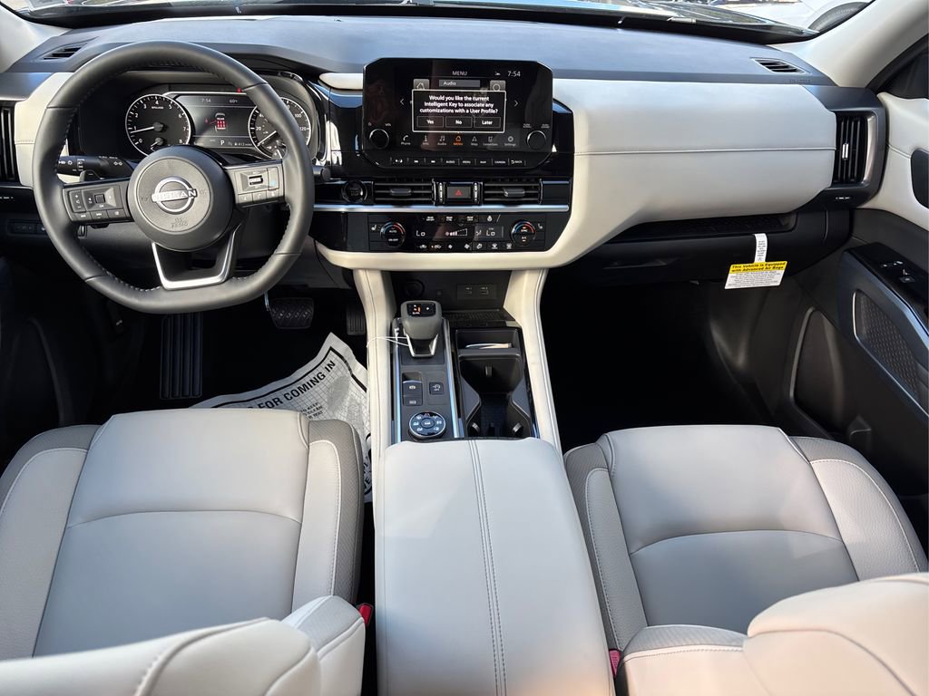 New 2025 Nissan Pathfinder SL image 19