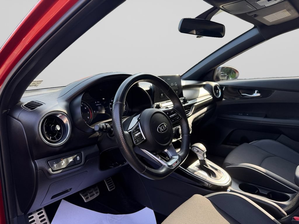 Used 2020 Kia Forte GT-Line w/ GT-Line Premium Package FWD image 12