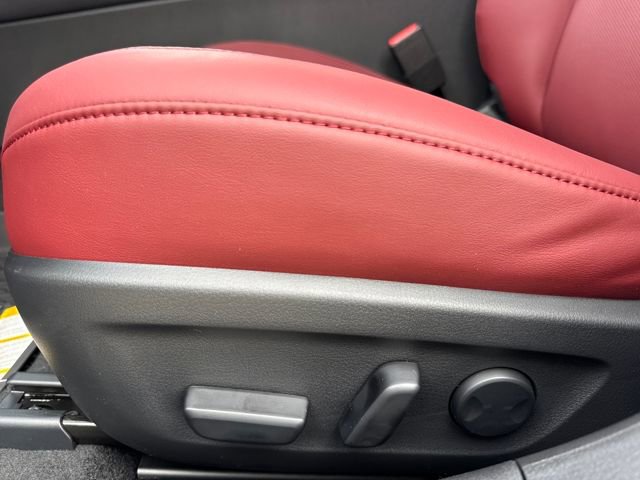 New 2026 MAZDA MAZDA3 Hatchback w/Premium Plus Pkg image 12